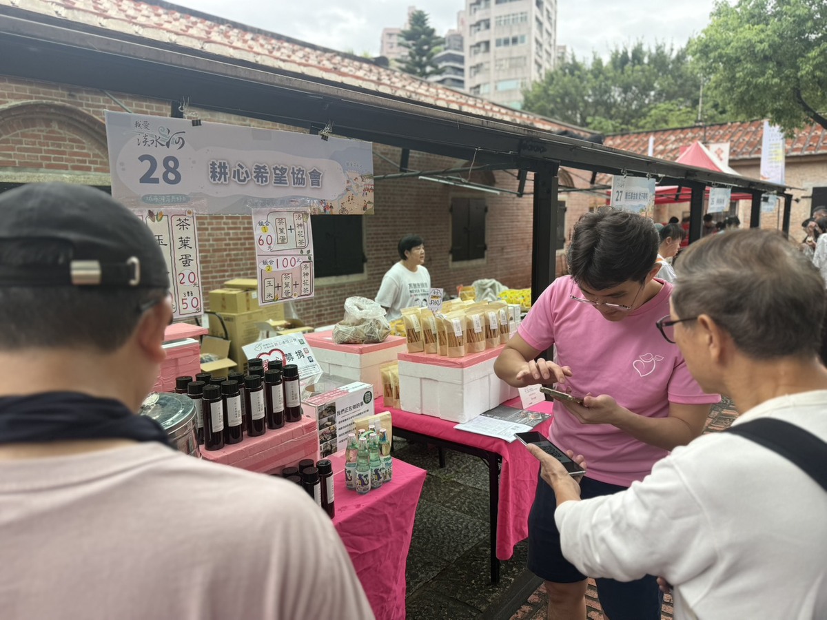 從清晨開始的重生：一場不只是擺攤的行動